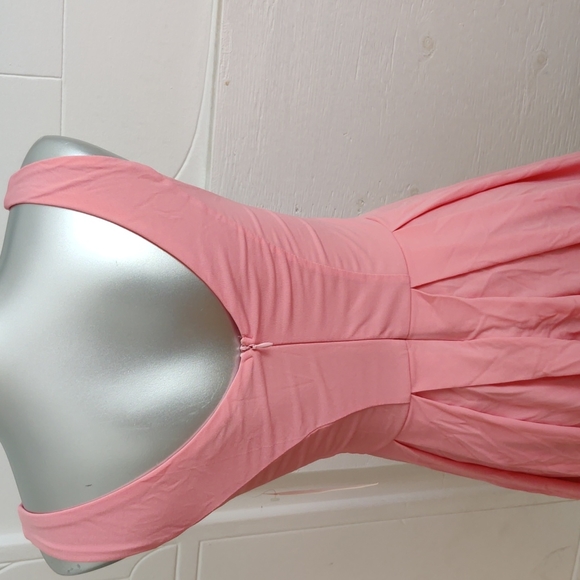 🌸Mini low-cut DRESS - Picture 2 of 3